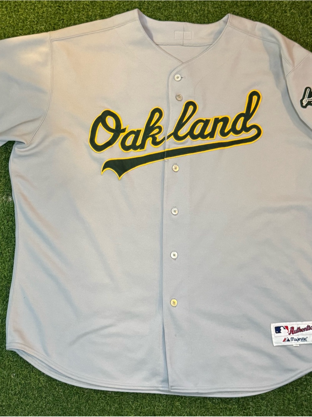 Authentic Vintage Majestic Oakland A’s Road  Gray Baseball Jersey Sz 56